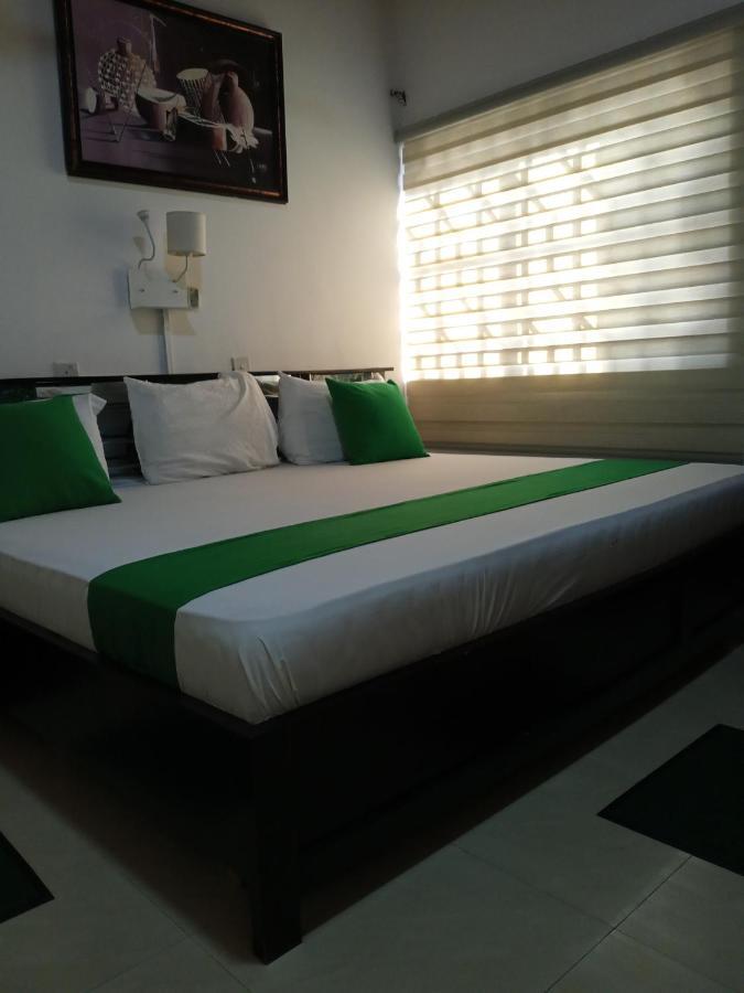 Hgl Guest House Източен Легон Екстериор снимка